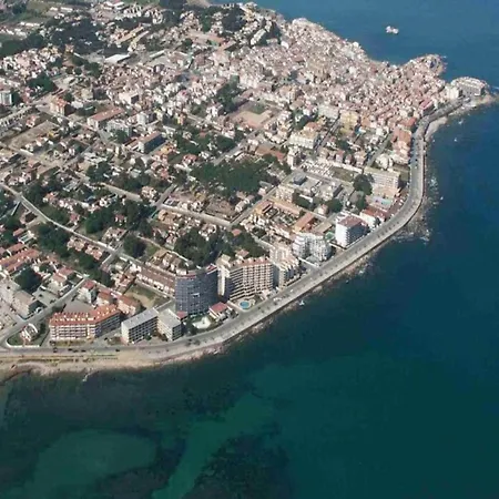 In Spain Near Sandy 公寓