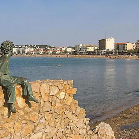 In Spain Near Sandy 公寓 *